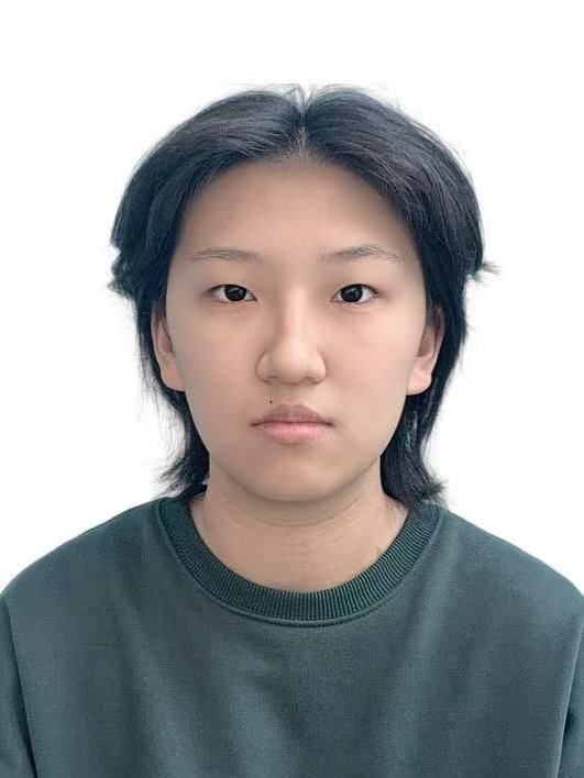 许承晴.jpg